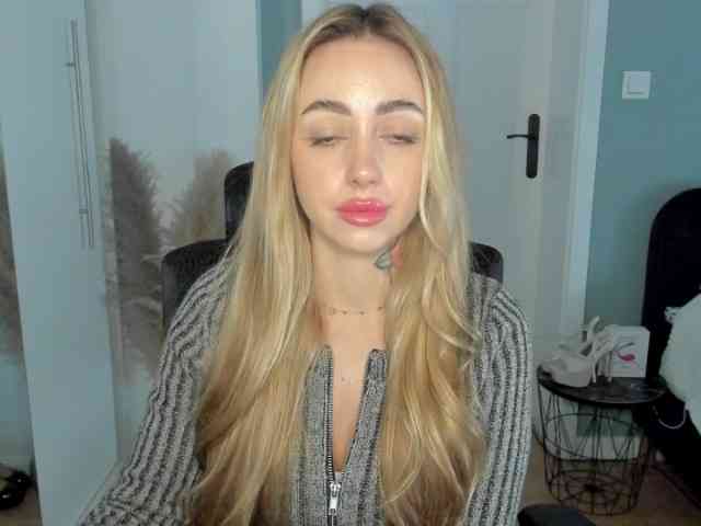 SEXYcoralie