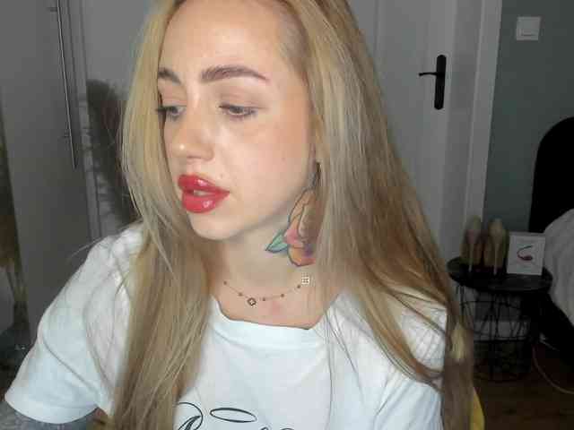 SEXYcoralie