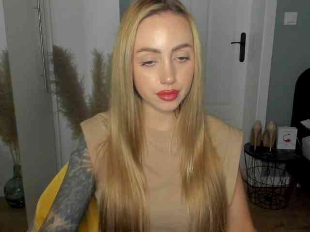 SEXYcoralie