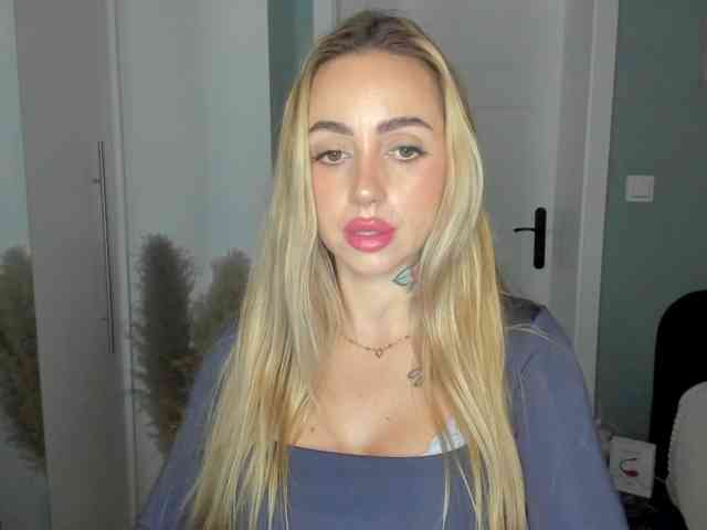 SEXYcoralie