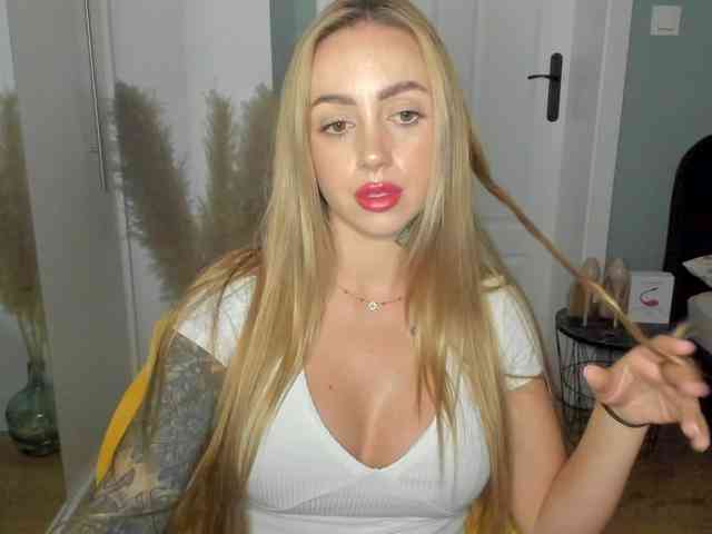 SEXYcoralie