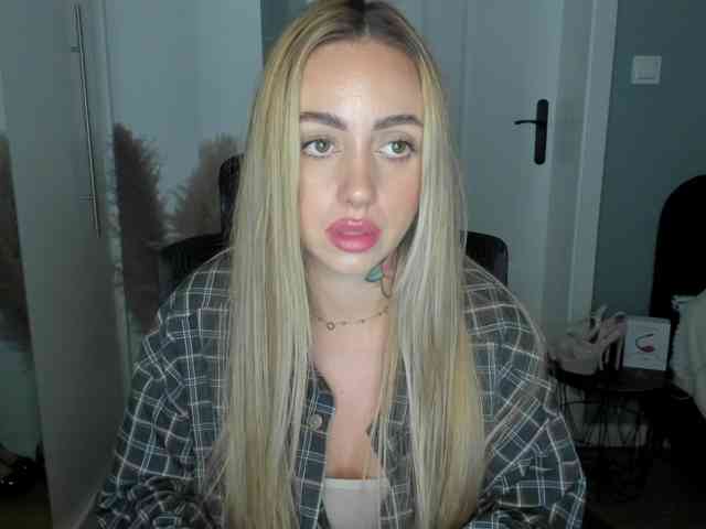 SEXYcoralie