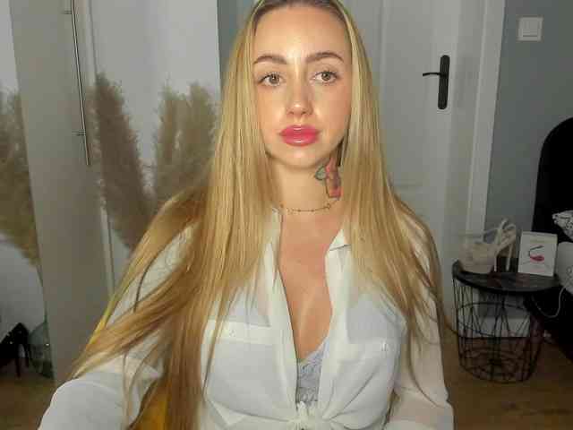 SEXYcoralie