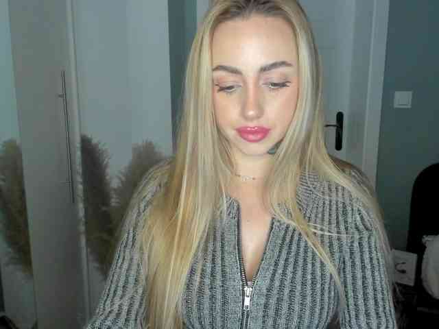 SEXYcoralie