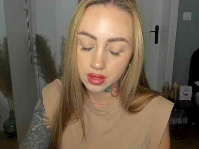SEXYcoralie