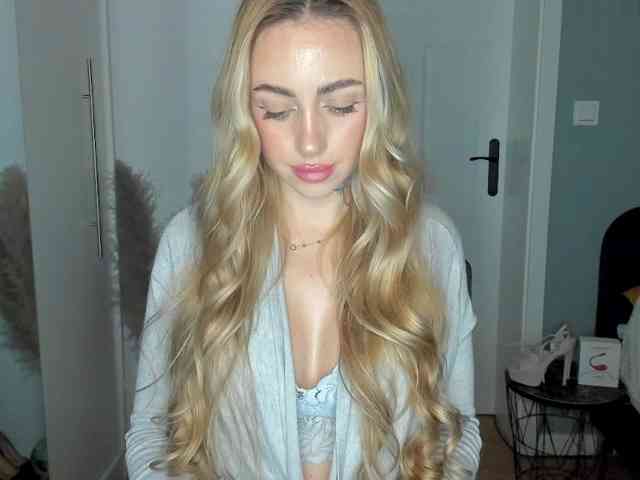 SEXYcoralie
