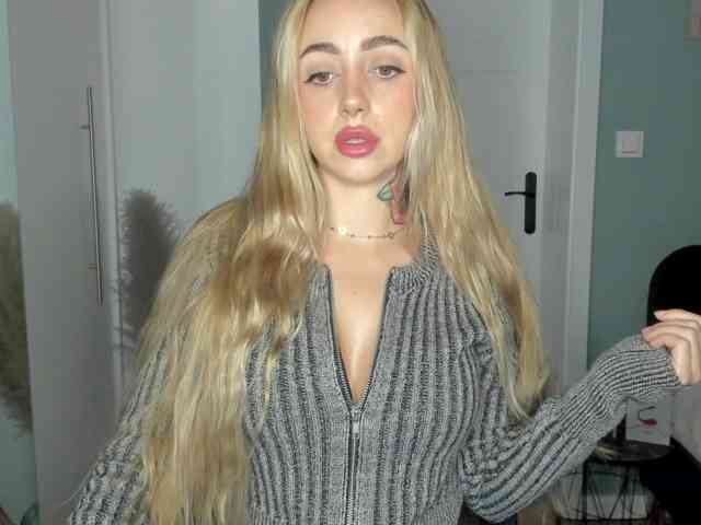 SEXYcoralie