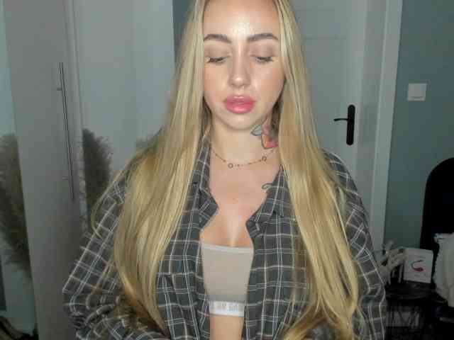 SEXYcoralie
