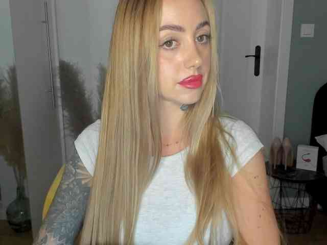 SEXYcoralie