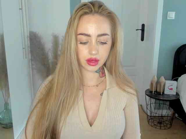 SEXYcoralie