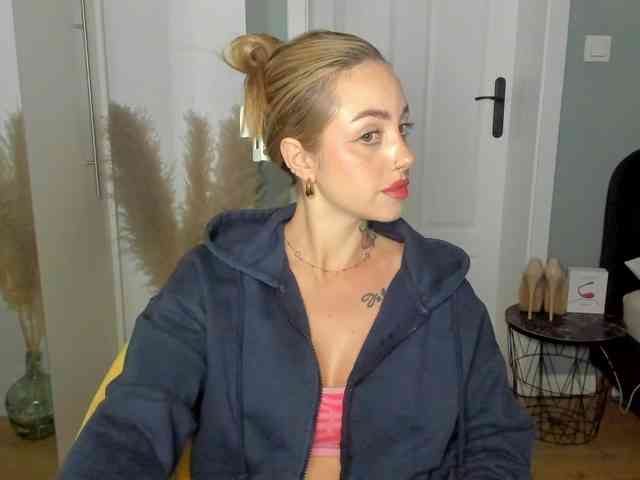 SEXYcoralie SEXYcoralie
