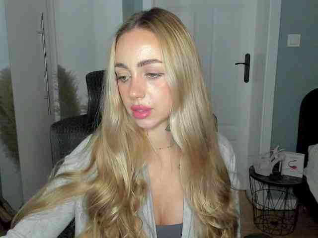 SEXYcoralie