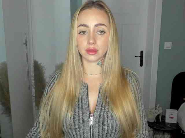 SEXYcoralie