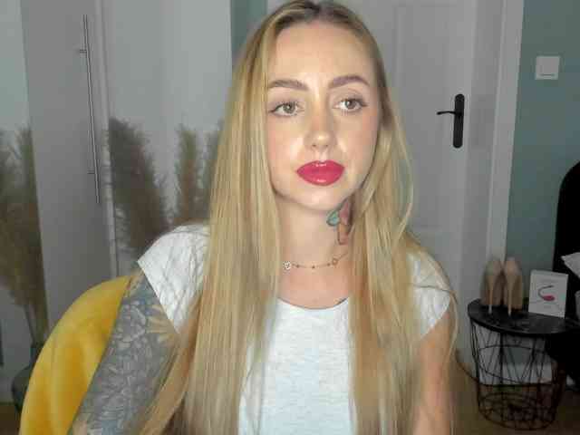SEXYcoralie