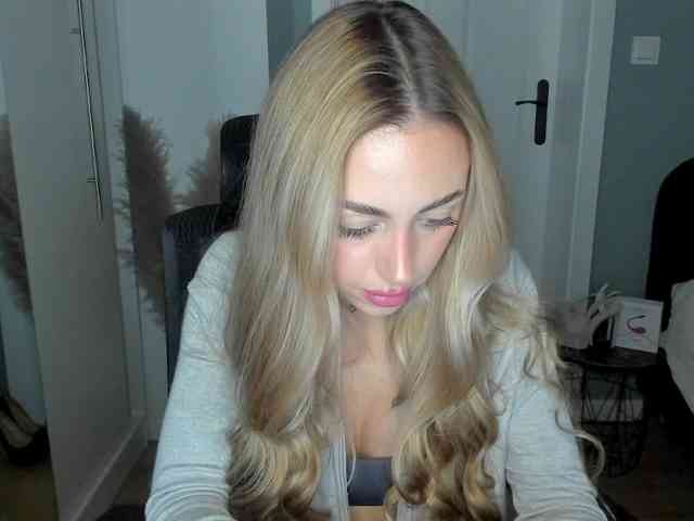 SEXYcoralie