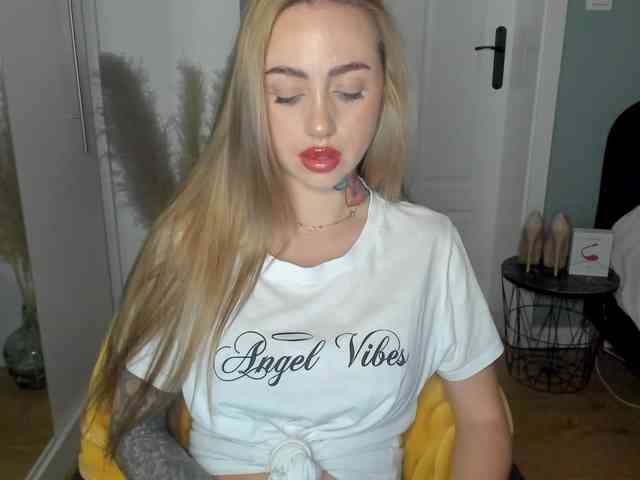 SEXYcoralie