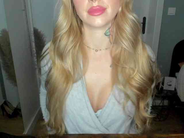 SEXYcoralie
