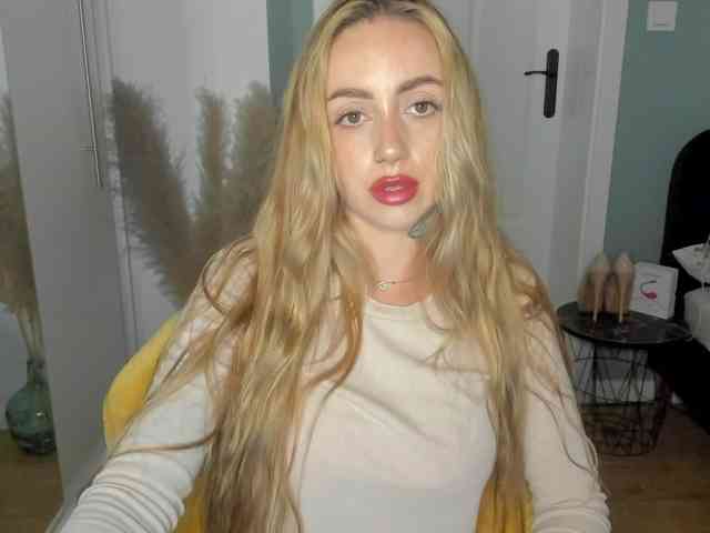SEXYcoralie
