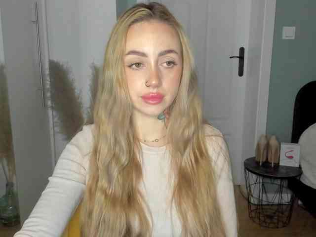 SEXYcoralie