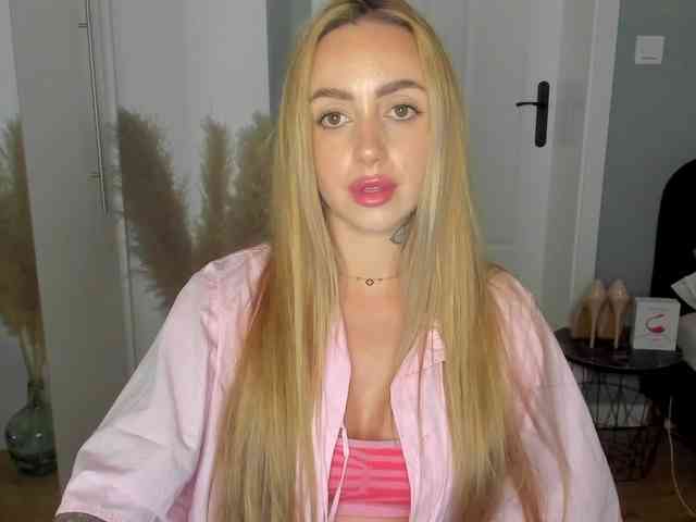 SEXYcoralie