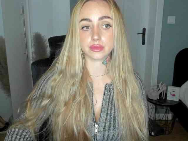 SEXYcoralie