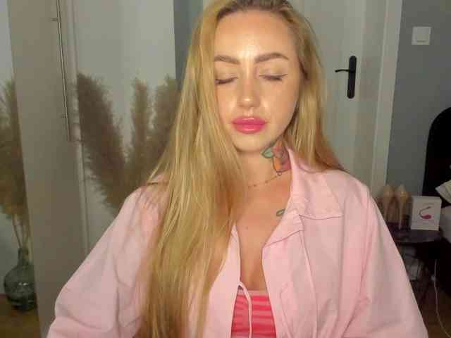 SEXYcoralie