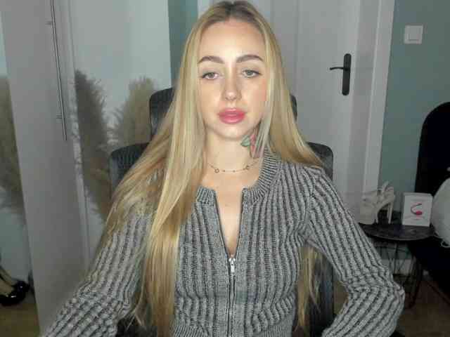 SEXYcoralie