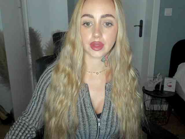 SEXYcoralie
