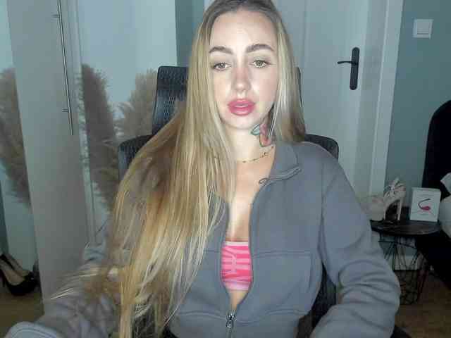 SEXYcoralie