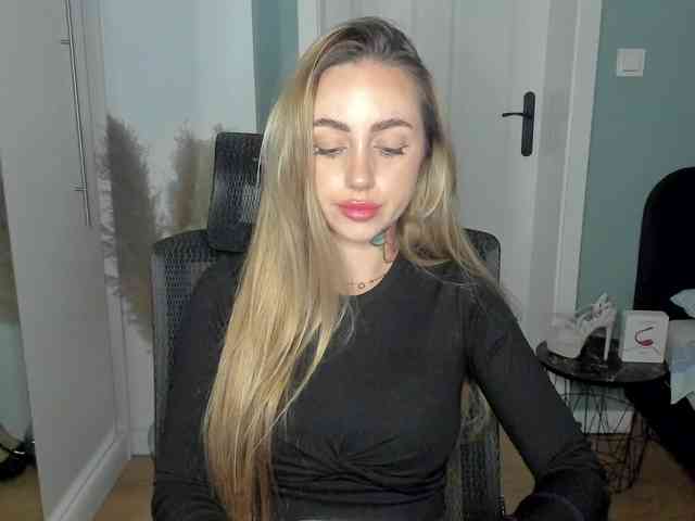 SEXYcoralie