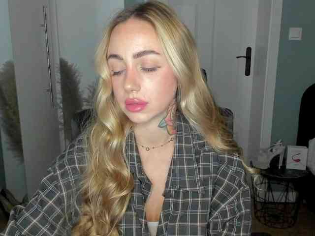 SEXYcoralie