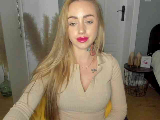 SEXYcoralie