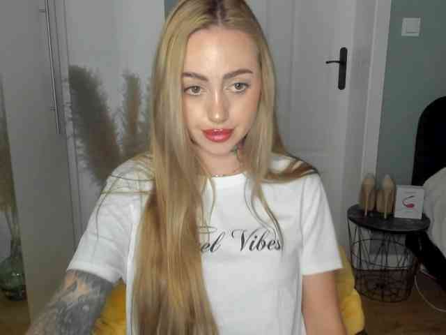 SEXYcoralie
