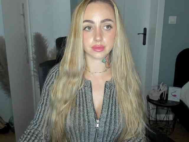 SEXYcoralie