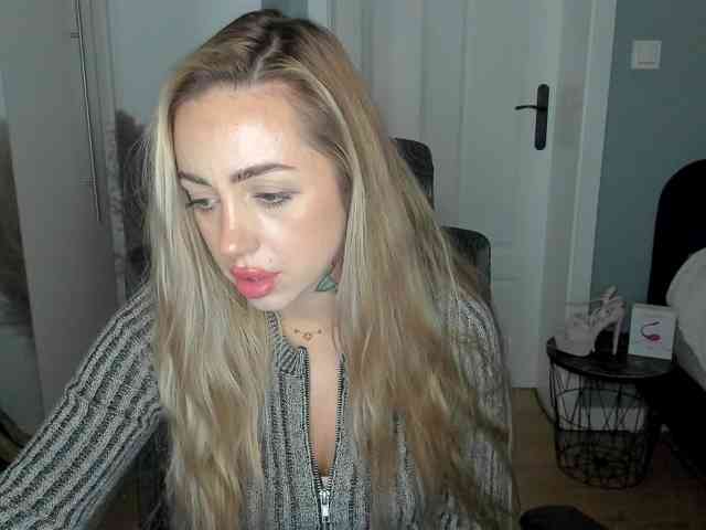 SEXYcoralie