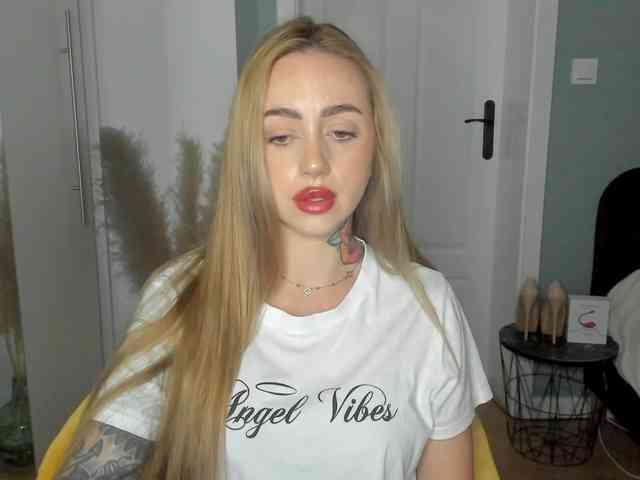 SEXYcoralie