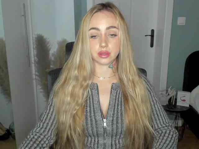 SEXYcoralie