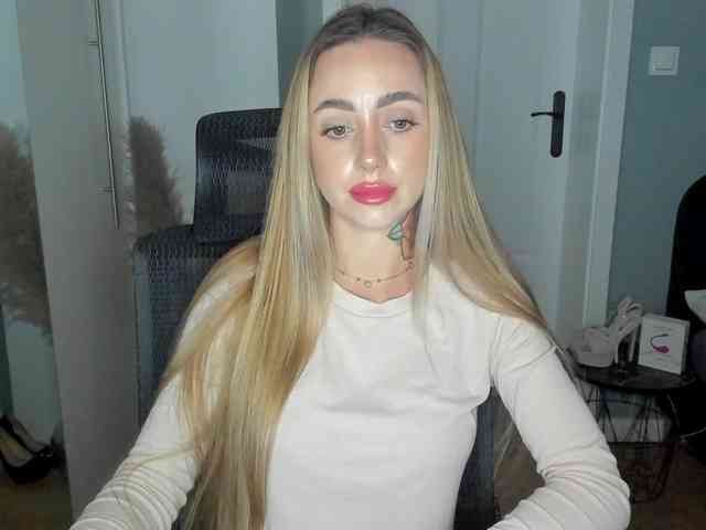 SEXYcoralie