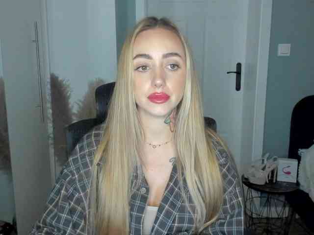SEXYcoralie