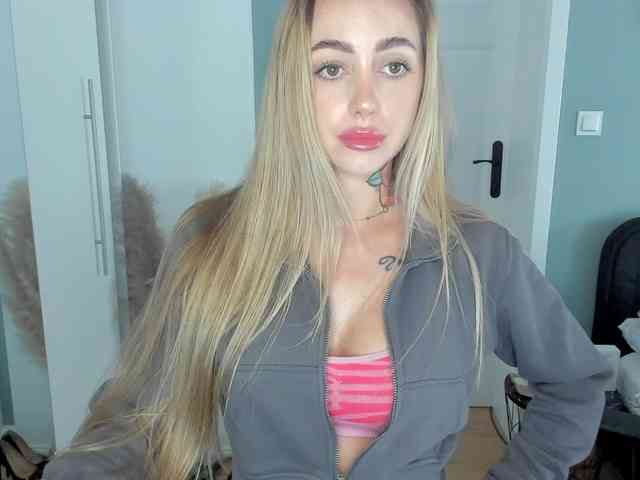 SEXYcoralie