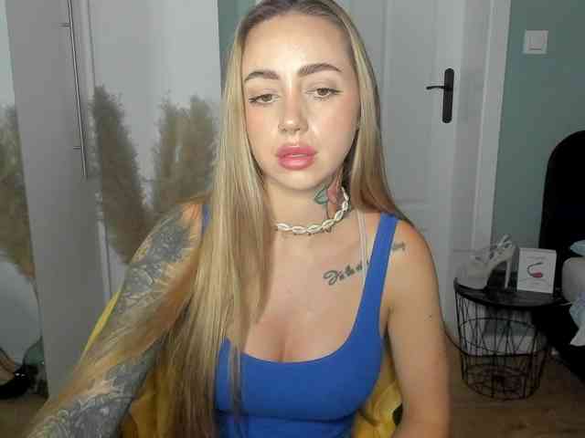 SEXYcoralie