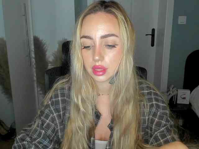 SEXYcoralie
