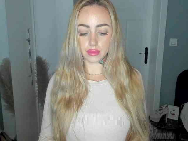 SEXYcoralie