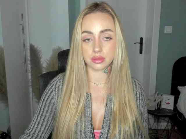 SEXYcoralie