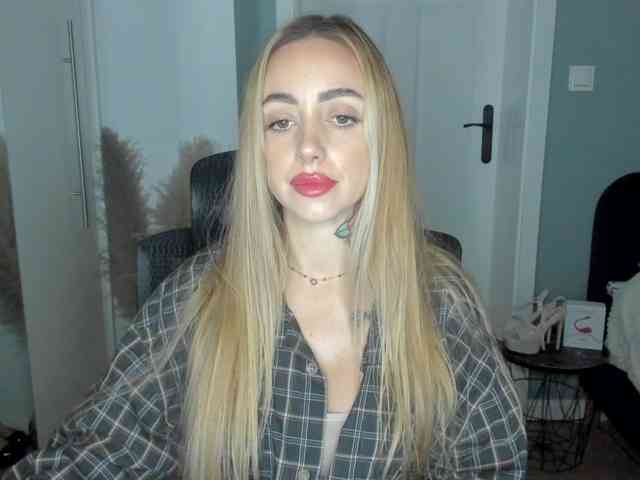 SEXYcoralie