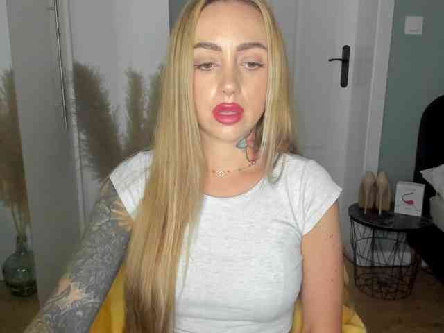 SEXYcoralie