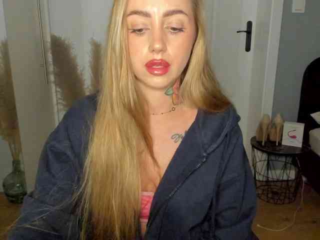 SEXYcoralie