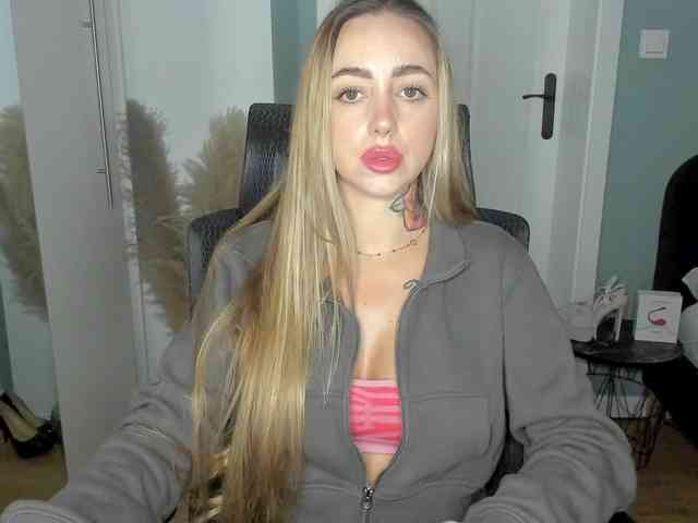 SEXYcoralie