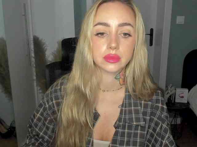 SEXYcoralie
