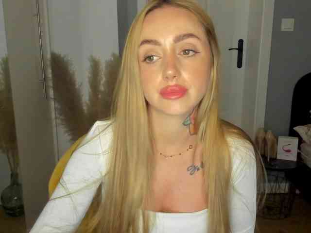 SEXYcoralie